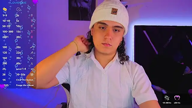 derek greyy  online show from 04-13-26, 08:13