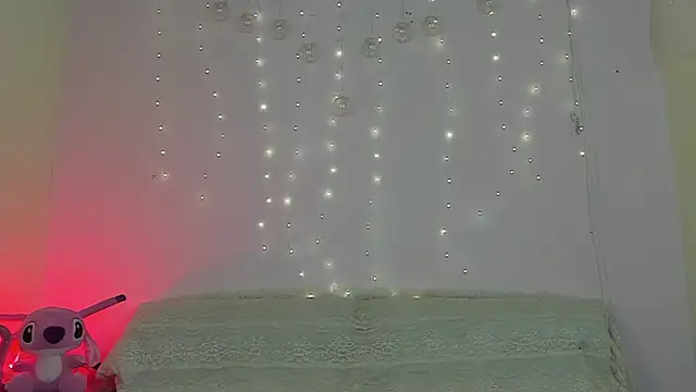 Snapshot of Im_letty chatting on 10-13-25, 01:40 Im letty online show from 10-13-25, 01:40