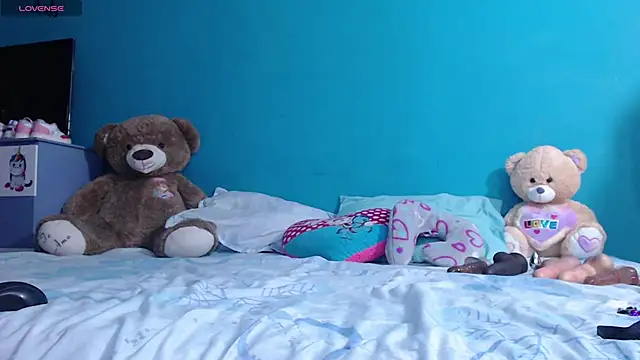 toxic sweet  online show from 09-30-25, 04:40