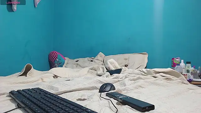 toxic sweet  online show from 09-11-25, 05:51