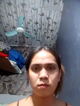 lexyyr17 online show from 04-11-26, 07:45