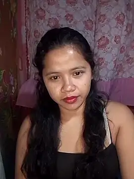 hotmomma8 online show from 04-13-26, 08:35