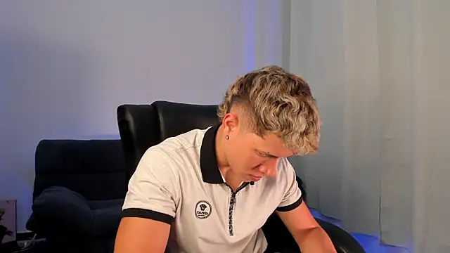 nathan blake online show from 10-27-25, 08:21