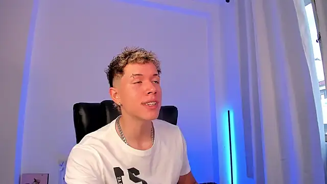 nathan blake online show from 11-26-25, 08:09