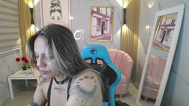 Jade Jones a online show from 12-23-25, 03:50