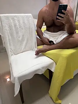 CasadoLutadorBigStuds online show from 02-14-26, 09:59