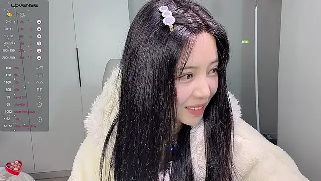 Amy-i online show from 02-08-26, 07:11