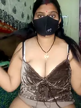 Snapshot of reena502 chatting on 04-10-26, 05:20 reena502 online show from 04-10-26, 05:20
