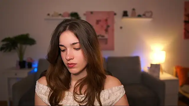 kissie cat online show from 04-15-26, 01:26