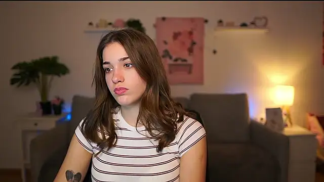 kissie cat online show from 01-08-26, 02:23