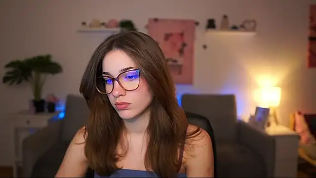 kissie cat online show from 02-25-26, 02:28