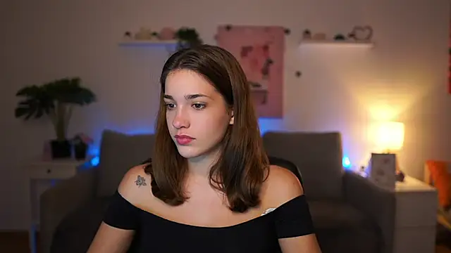 kissie cat online show from 11-11-25, 02:12