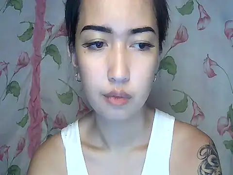 Snapshot of Soft_Angel8 chatting on 06-29-26, 12:27 Soft Angel8 online show from 06-29-26, 12:27
