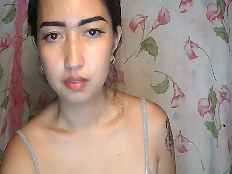 Snapshot of Soft_Angel8 chatting on 06-27-26, 12:22 Soft Angel8 online show from 06-27-26, 12:22