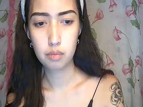 Snapshot of Soft_Angel8 chatting on 07-12-26, 04:30 Soft Angel8 online show from 07-12-26, 04:30