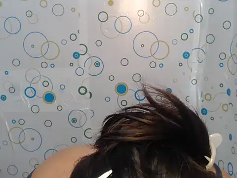 Snapshot of Soft_Angel8 chatting on 06-06-26, 04:07 Soft Angel8 online show from 06-06-26, 04:07