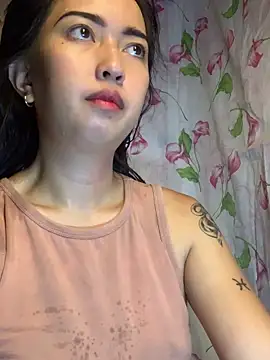Snapshot of Soft_Angel8 chatting on 06-20-26, 05:56 Soft Angel8 online show from 06-20-26, 05:56