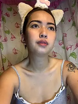 Snapshot of Soft_Angel8 chatting on 06-10-26, 06:14 Soft Angel8 online show from 06-10-26, 06:14