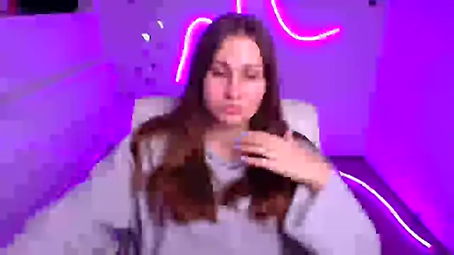 Stefanie Sweet online show from 11-14-25, 12:20