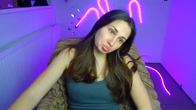 Stefanie Sweet online show from 03-27-26, 06:33