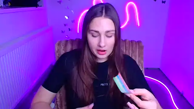 Stefanie Sweet online show from 02-15-26, 12:37