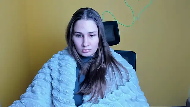 Stefanie Sweet online show from 11-18-25, 07:00