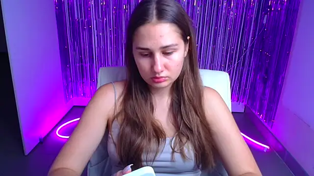 Snapshot of Stefanie_Sweet chatting on 09-19-25, 05:33 Stefanie Sweet online show from 09-19-25, 05:33