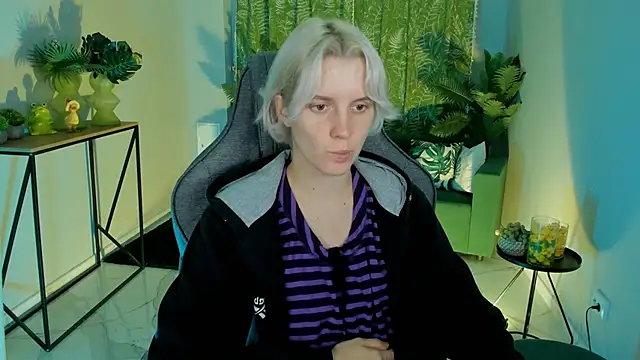 BethanyCloud online show from 09-09-25, 02:10