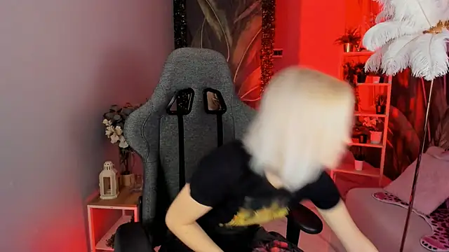 BethanyCloud online show from 04-06-26, 05:19