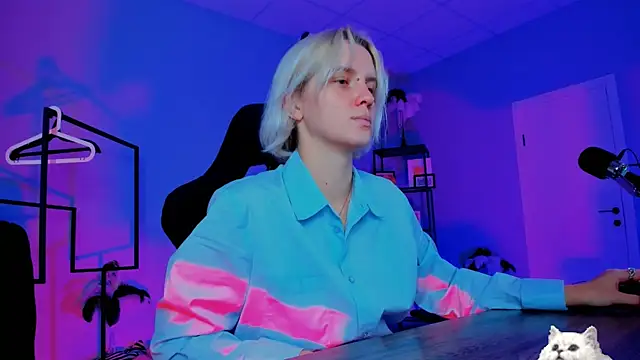 BethanyCloud online show from 10-22-25, 05:29