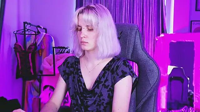 Snapshot of BethanyCloud chatting on 07-17-26, 05:15 BethanyCloud online show from 07-17-26, 05:15