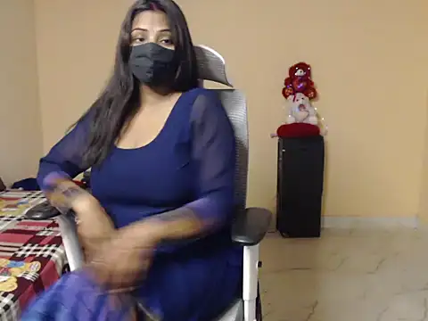 Snapshot of Samiksha- chatting on 10-09-25, 09:43 Samiksha- online show from 10-09-25, 09:43