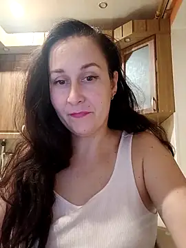 Amandda  online show from 09-28-25, 05:53