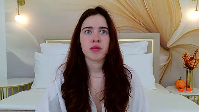 KimberlyBond online show from 09-24-25, 03:07