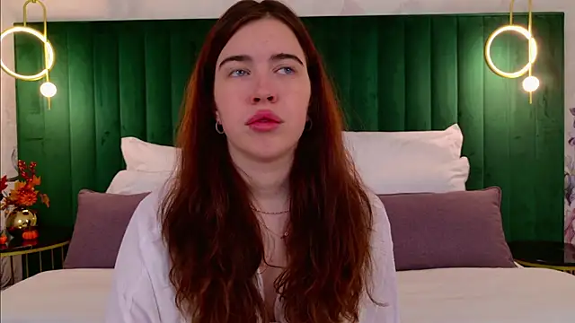 KimberlyBond online show from 09-25-25, 03:07