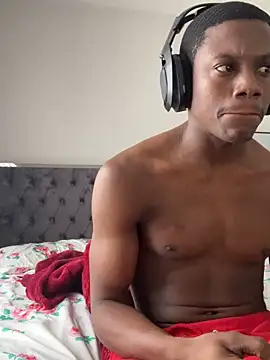 Snapshot of labishyoung25 chatting on 12-15-25, 02:56 labishyoung25 online show from 12-15-25, 02:56