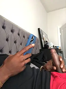 Snapshot of labishyoung25 chatting on 09-25-25, 08:15 labishyoung25 online show from 09-25-25, 08:15