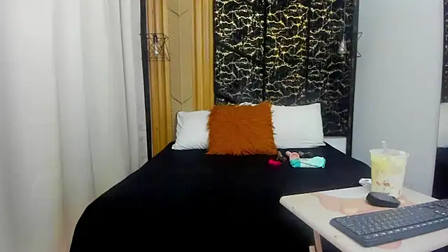 MiaCours online show from 02-23-26, 06:52