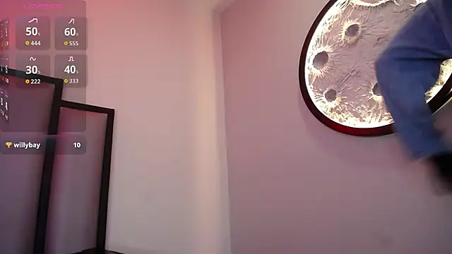 Snapshot of venus-03 chatting on 11-21-25, 03:44 venus-03 online show from 11-21-25, 03:44