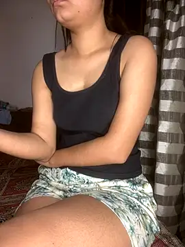 jiya00 online show from 11-11-25, 09:04
