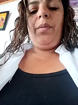 Mia-Glow online show from 03-20-26, 01:34