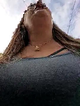 Mia-Glow online show from 04-14-26, 12:32