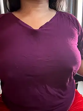 Maggi-is-back online show from 11-20-25, 03:40