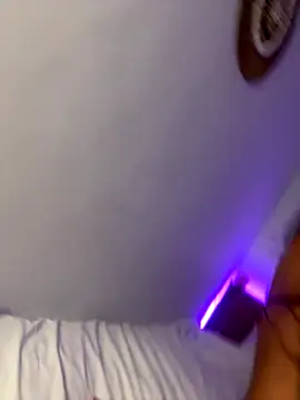 sarahsparkles20 online show from 09-09-25, 11:47