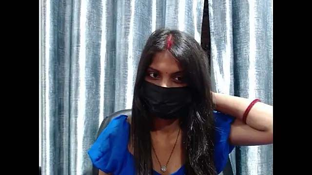 Snapshot of _kamyaa09 chatting on 05-31-26, 02:34 kamyaa09 online show from 05-31-26, 02:34