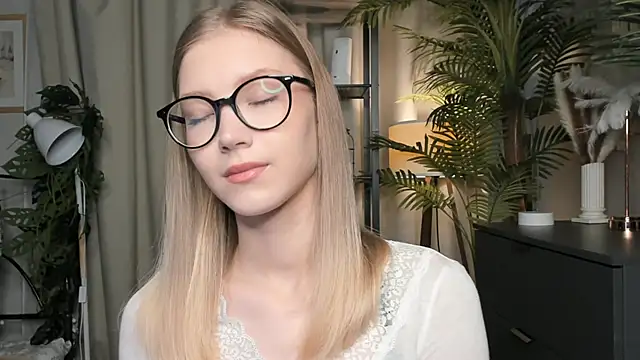 ChinBonnell online show from 10-24-25, 05:50