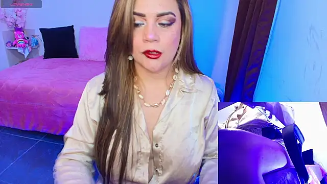 Snapshot of Paulina-Becerraa chatting on 03-04-26, 02:41 Paulina-Becerraa online show from 03-04-26, 02:41