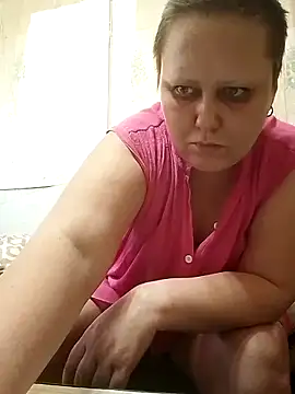 Snapshot of Tupo070481 chatting on 05-24-26, 02:11 Tupo070481 online show from 05-24-26, 02:11