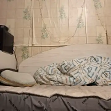 Tupo070481 online show from 04-02-26, 06:14