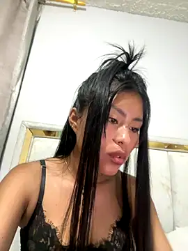 Snapshot of vanesa51 chatting on 09-26-25, 03:46 vanesa51 online show from 09-26-25, 03:46